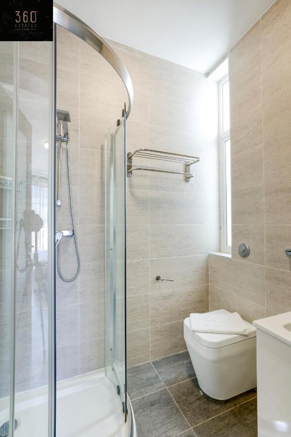 Lux Sea Front Penthouse With Breathtaking Views In St Pauls By 360 Estates Appartement St. Paul's Bay Buitenkant foto